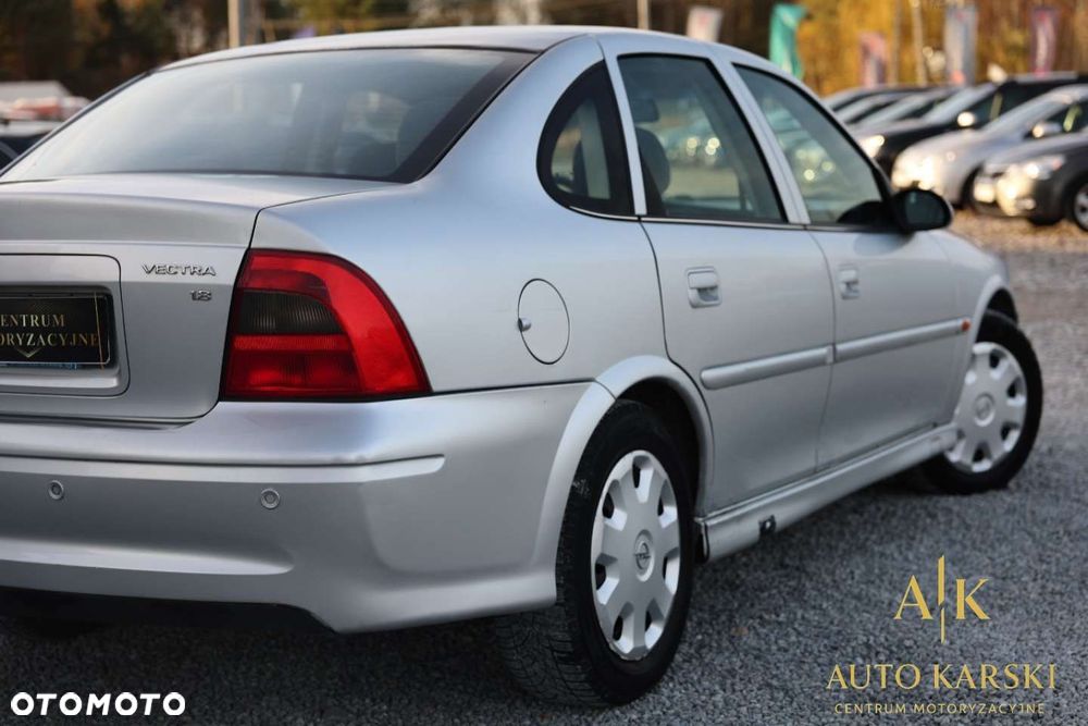Opel Vectra - 8