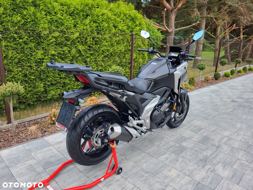 Honda NC - 19