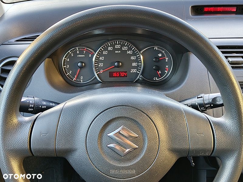 Suzuki Swift 1.3 Comfort - 12