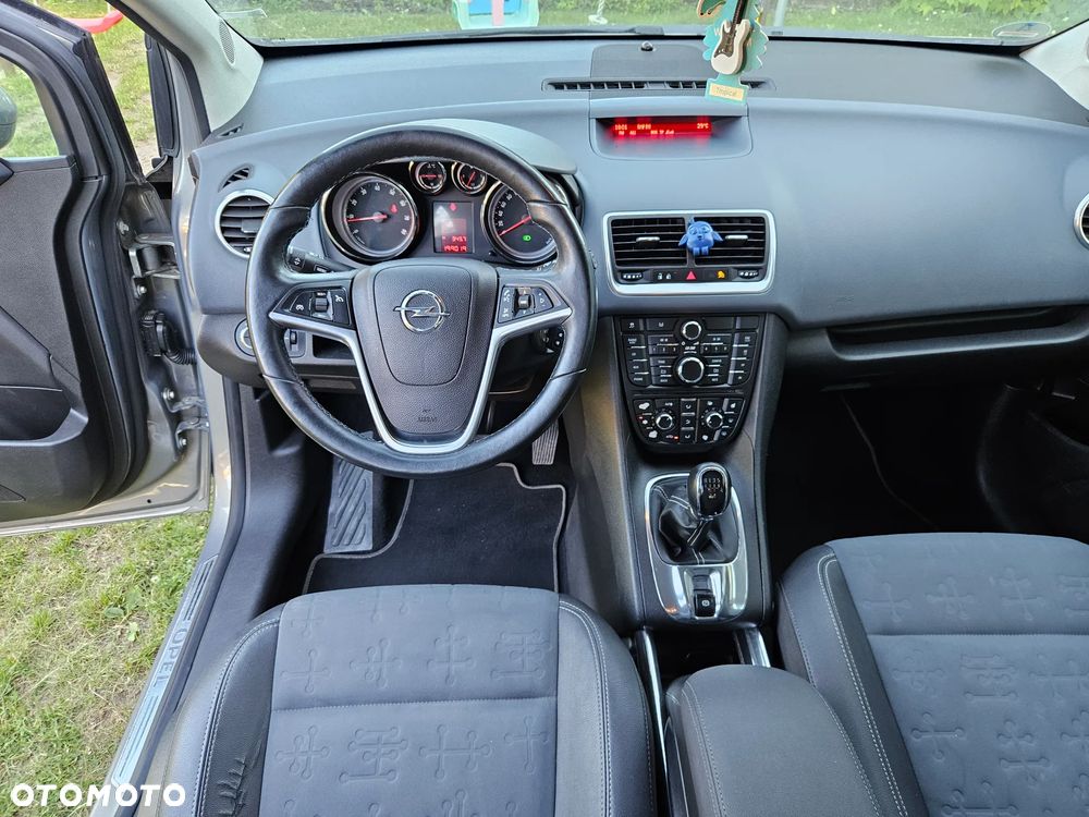 Opel Meriva - 11