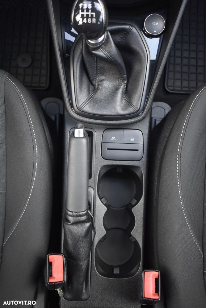 Ford Fiesta - 21