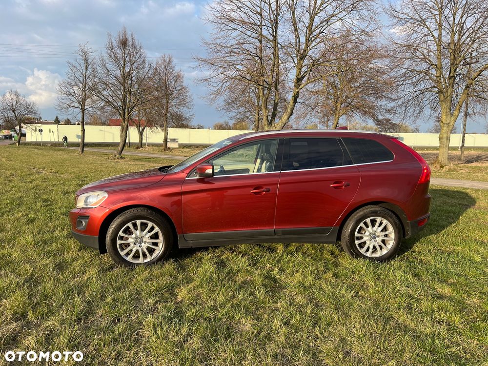 Volvo XC 60 - 4