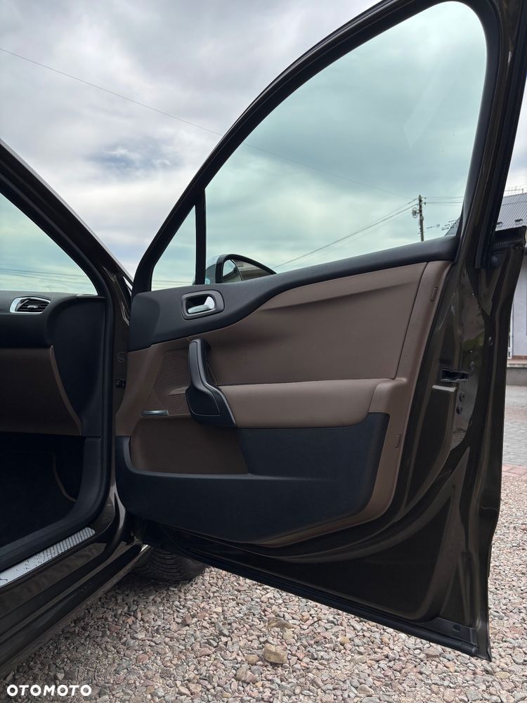 Citroën DS4 HDi 165 SportChic - 22