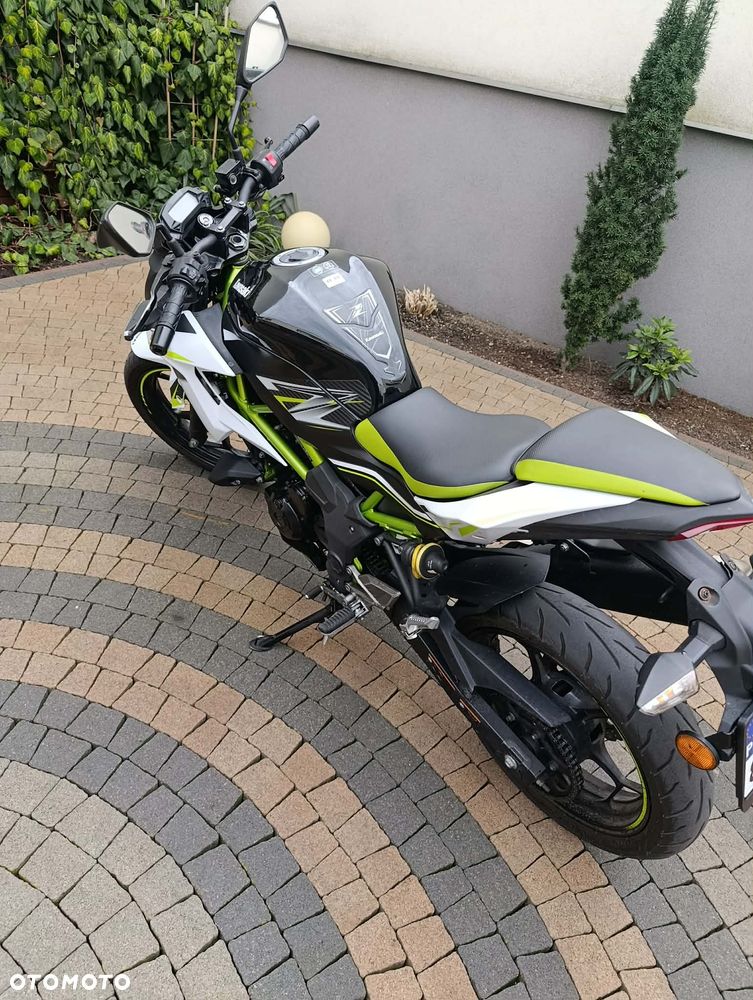 Kawasaki Z - 2