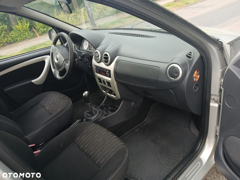 Dacia Logan - 14