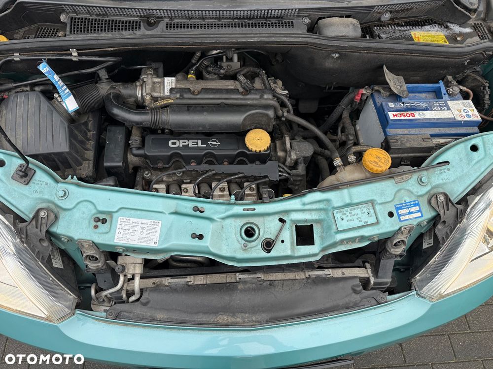 Opel Meriva 1.6 (Essentia) - 33
