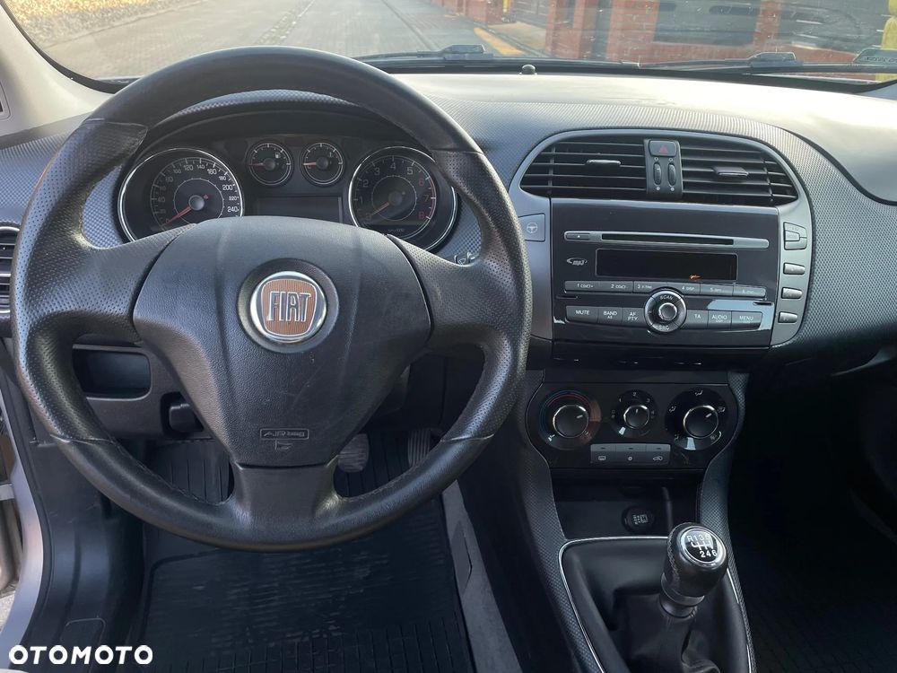 Fiat Bravo 1.4 T-JET 16V Dynamic - 21