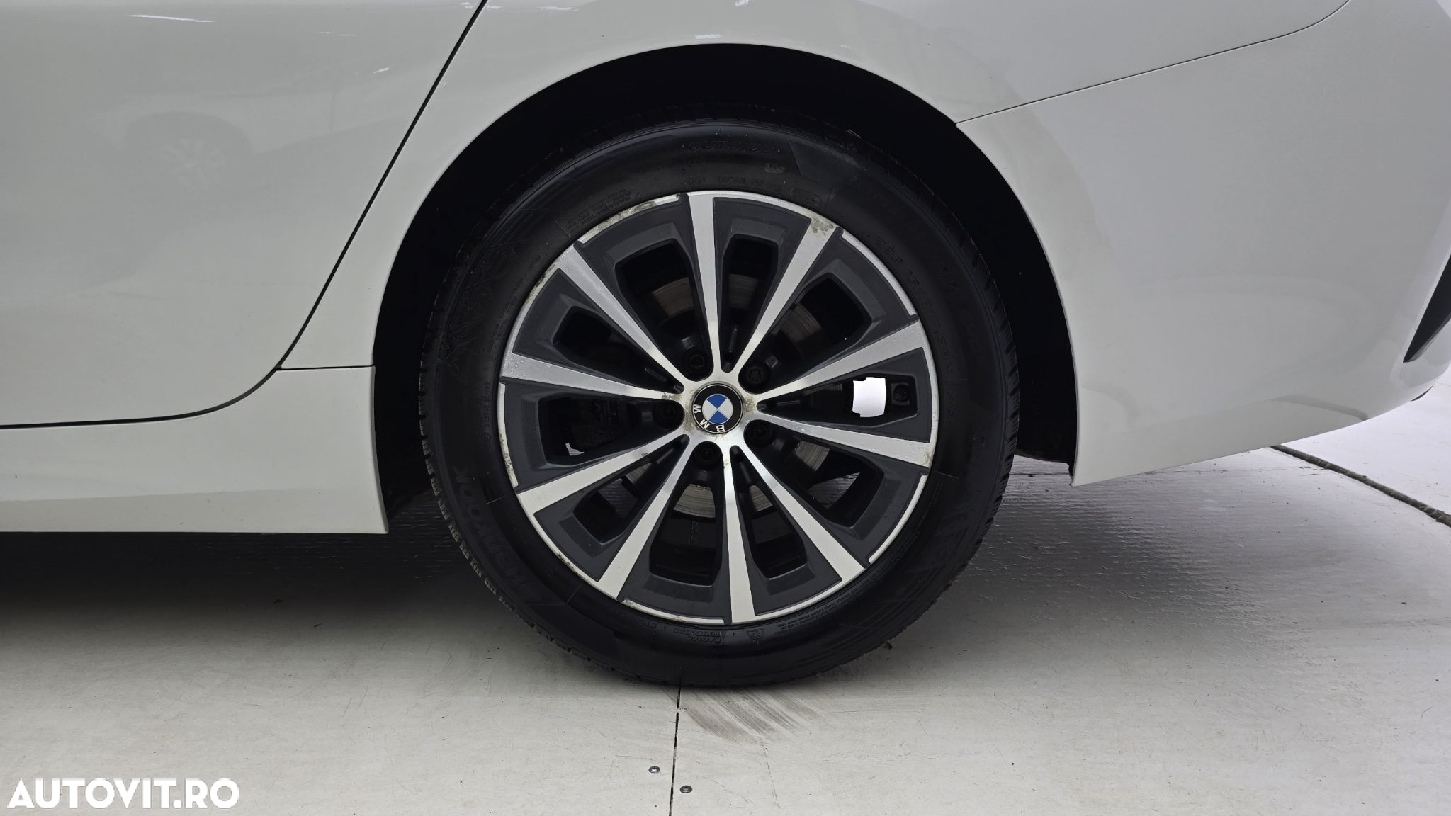 BMW Seria 3 320i AT - 22