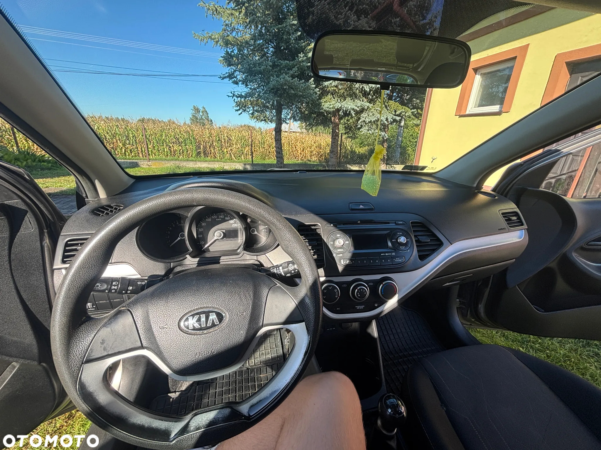 Kia Picanto 1.0 M - 12