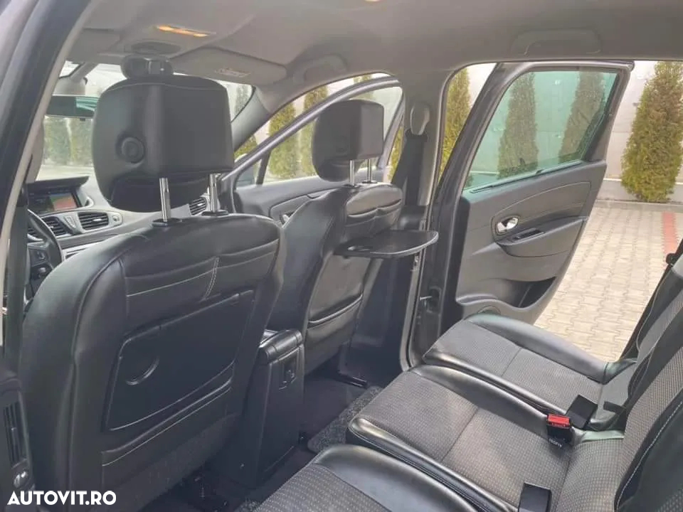 Renault Scenic - 7