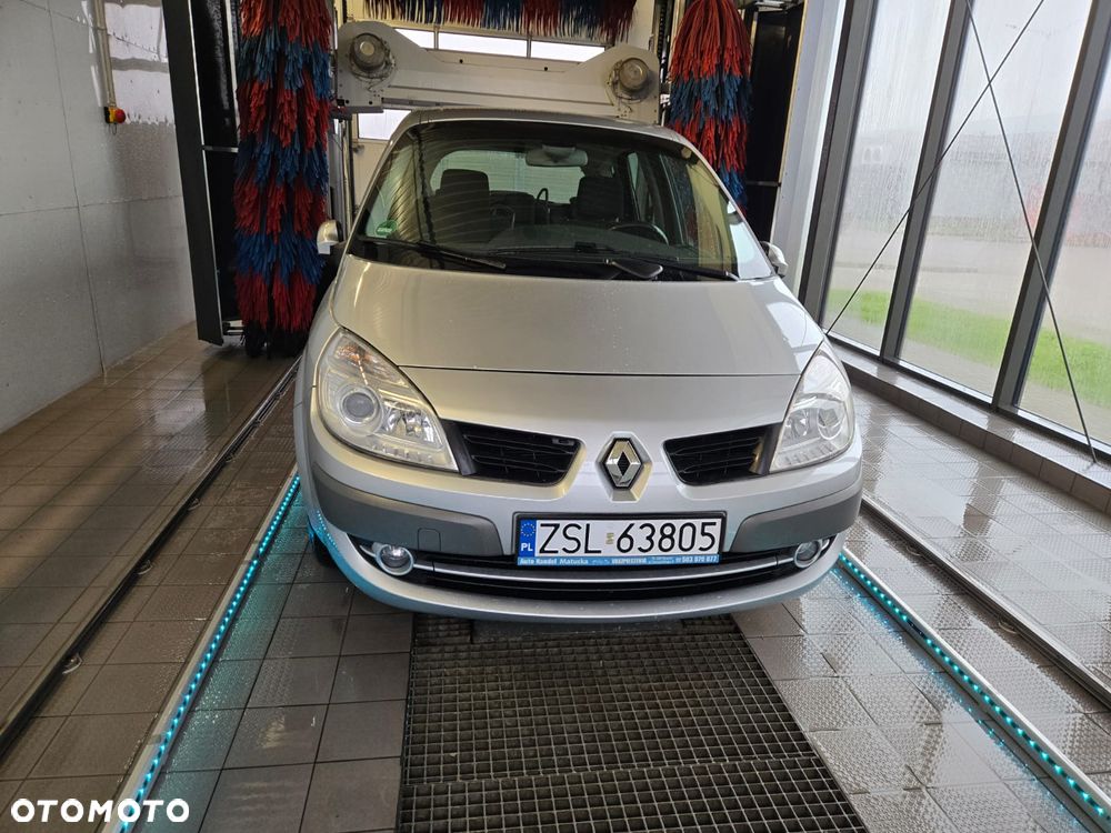 Renault Scenic - 3