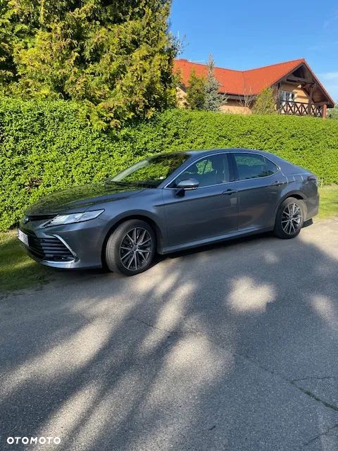 Toyota Camry 2.5 Hybrid Executive CVT - 1
