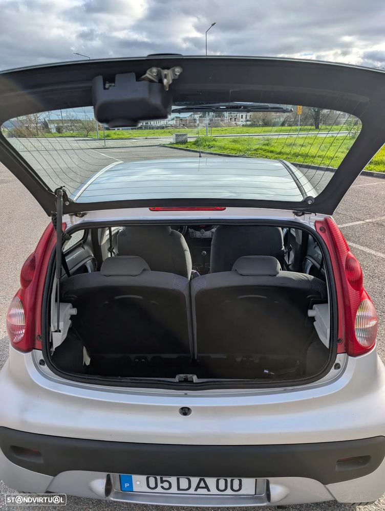 Peugeot 107 1.0 Urban - 13