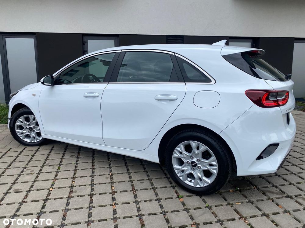 Kia Ceed 1.0 T-GDI Business Line Plus - 11