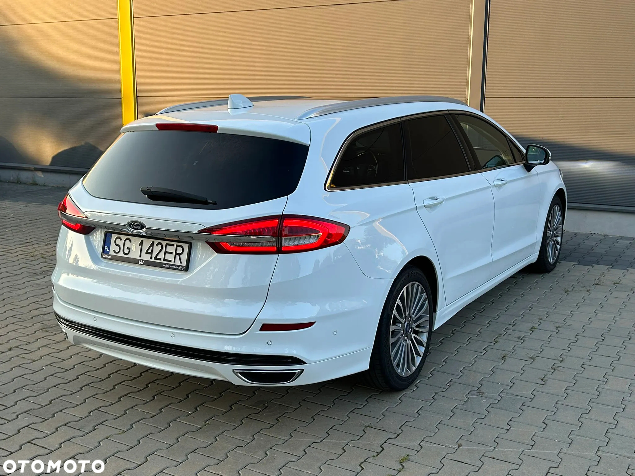 Ford Mondeo Turnier 2.0 EcoBlue Titanium - 7