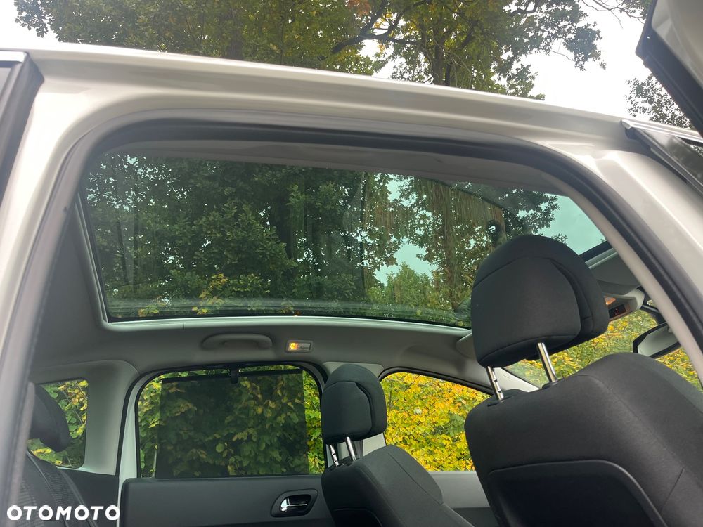 Peugeot 3008 HDi 160 Automatik Active - 16