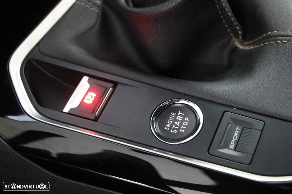 Peugeot 3008 1.5 BlueHDi GT Line - 10