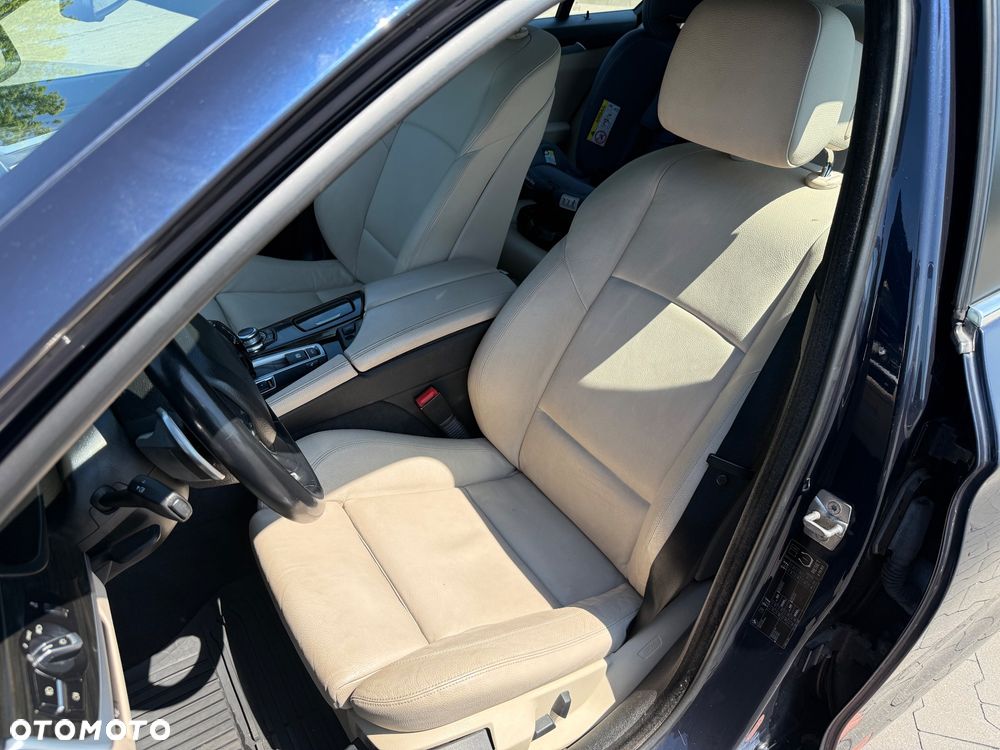 BMW Seria 5 520d - 15
