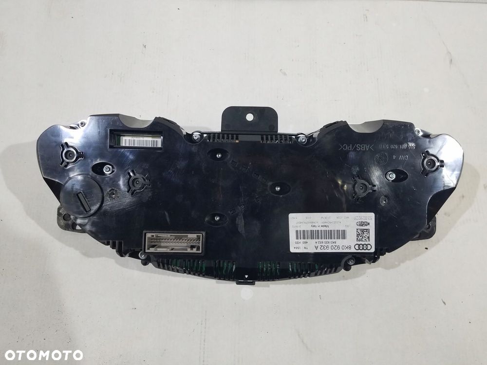 LICZNIK ZEGARY AUDI A4 B8 2.0 TDI 8K0920932A - 2