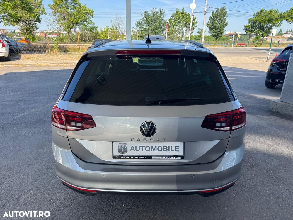 Volkswagen Passat 2.0 TDI DSG Comfortline - 10