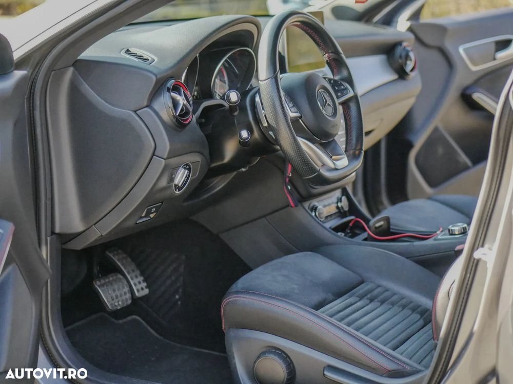 Mercedes-Benz CLA 250 Shooting Brake 4Matic 7G-DCT Sport - 13