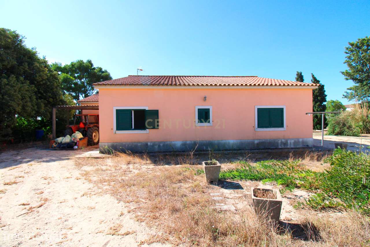 Terreno com benfeitoria no Poceirão, Palmela - 43.392,5m² - Grande imagem: 2/27