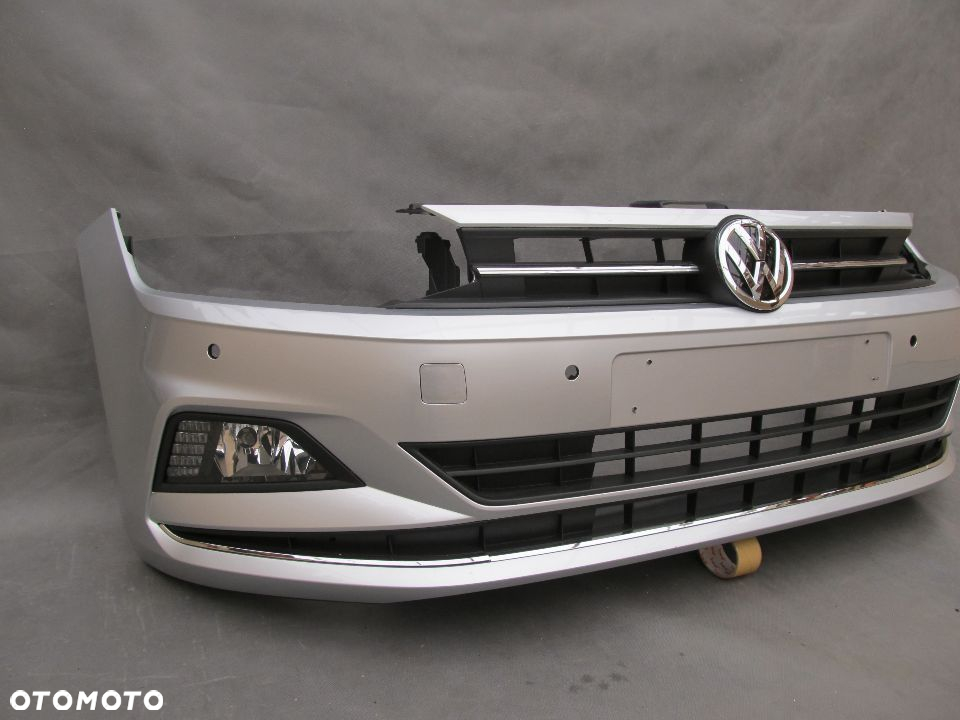 Zderzak przedni VW Polo 2G 17 - 22 Pdc-4  Lakier LA7W - 2