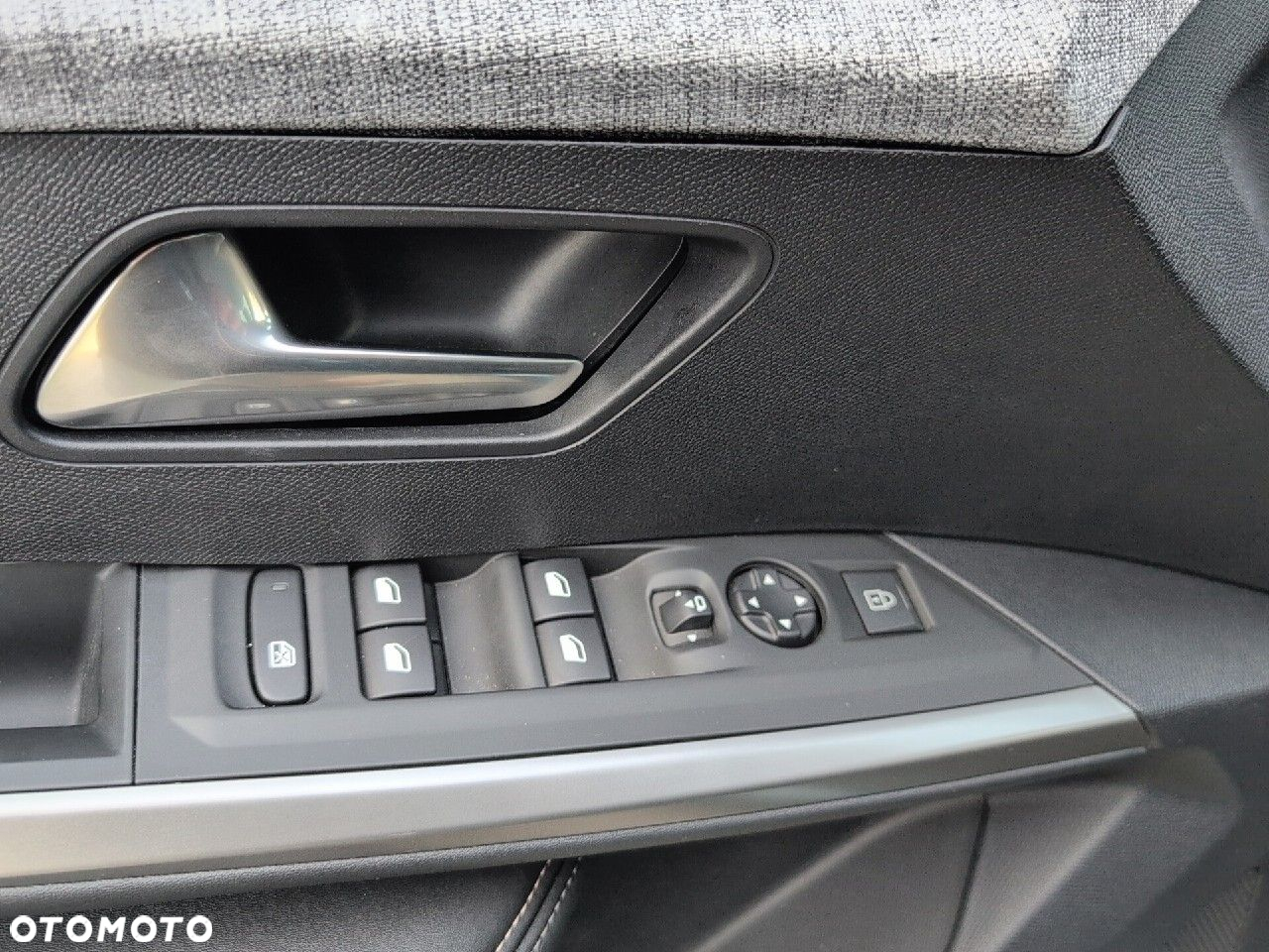 Peugeot 3008 - 12
