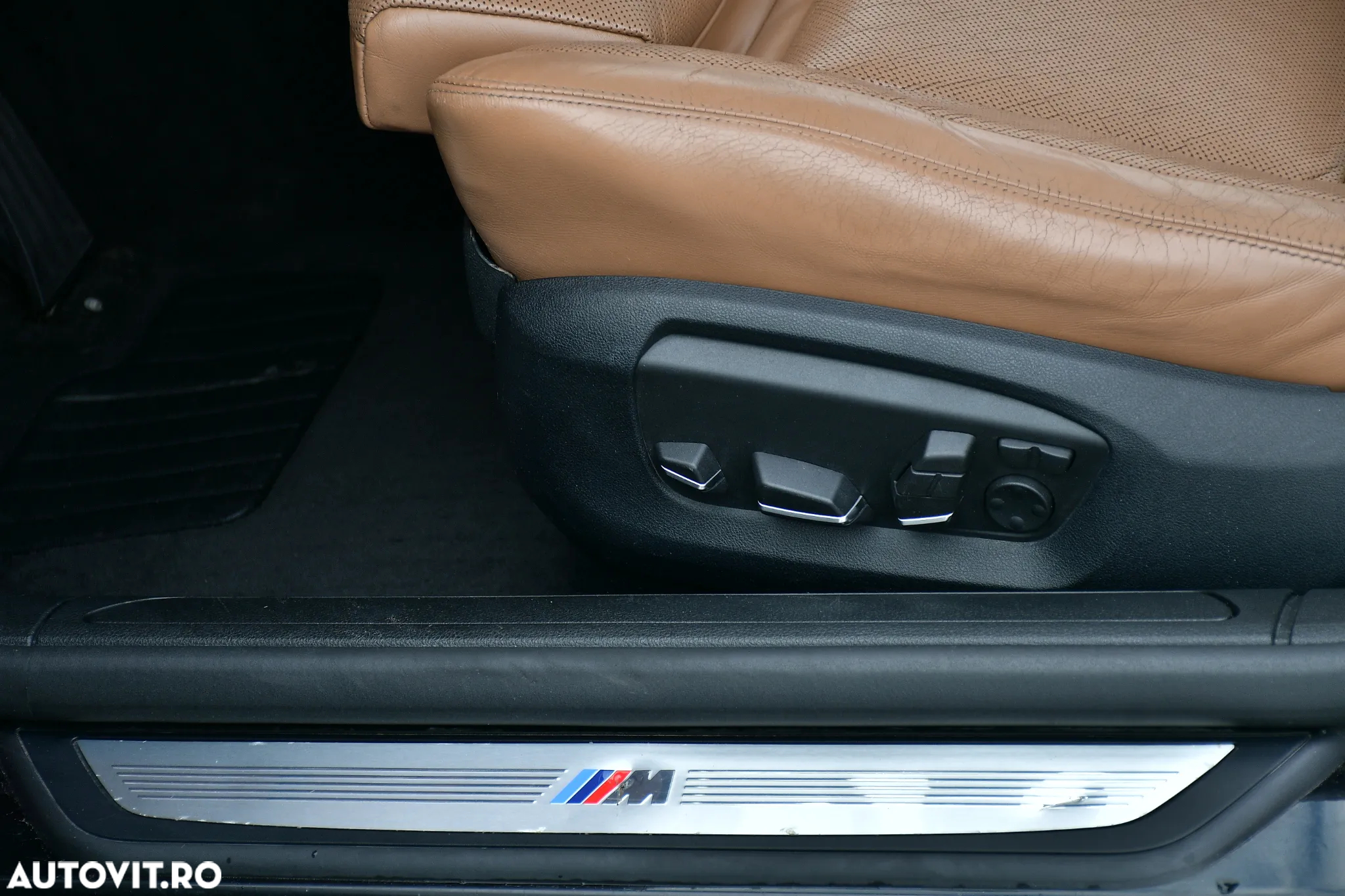 BMW Seria 7 750d xDrive - 37