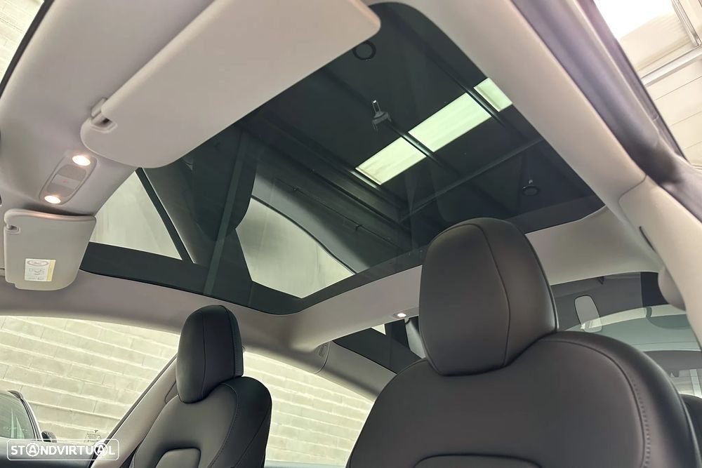 Tesla Model 3 Standard Range Plus RWD - 47