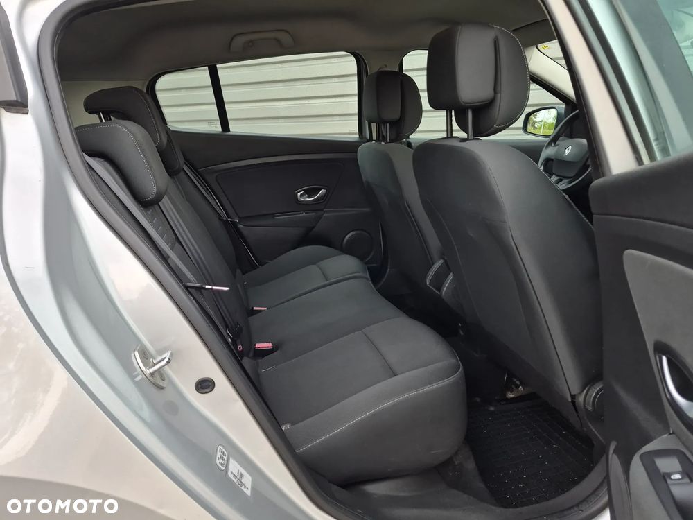 Renault Megane 1.6 16V 100 Paris - 18