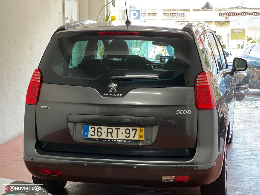 Peugeot 5008 1.6 BlueHDi Allure J17 - 6