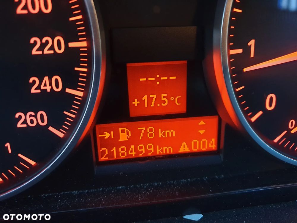 BMW Seria 3 320i Edition Exclusive - 19