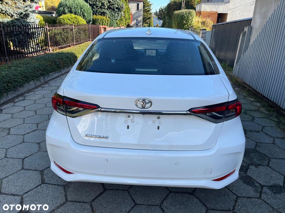 Toyota Corolla - 6