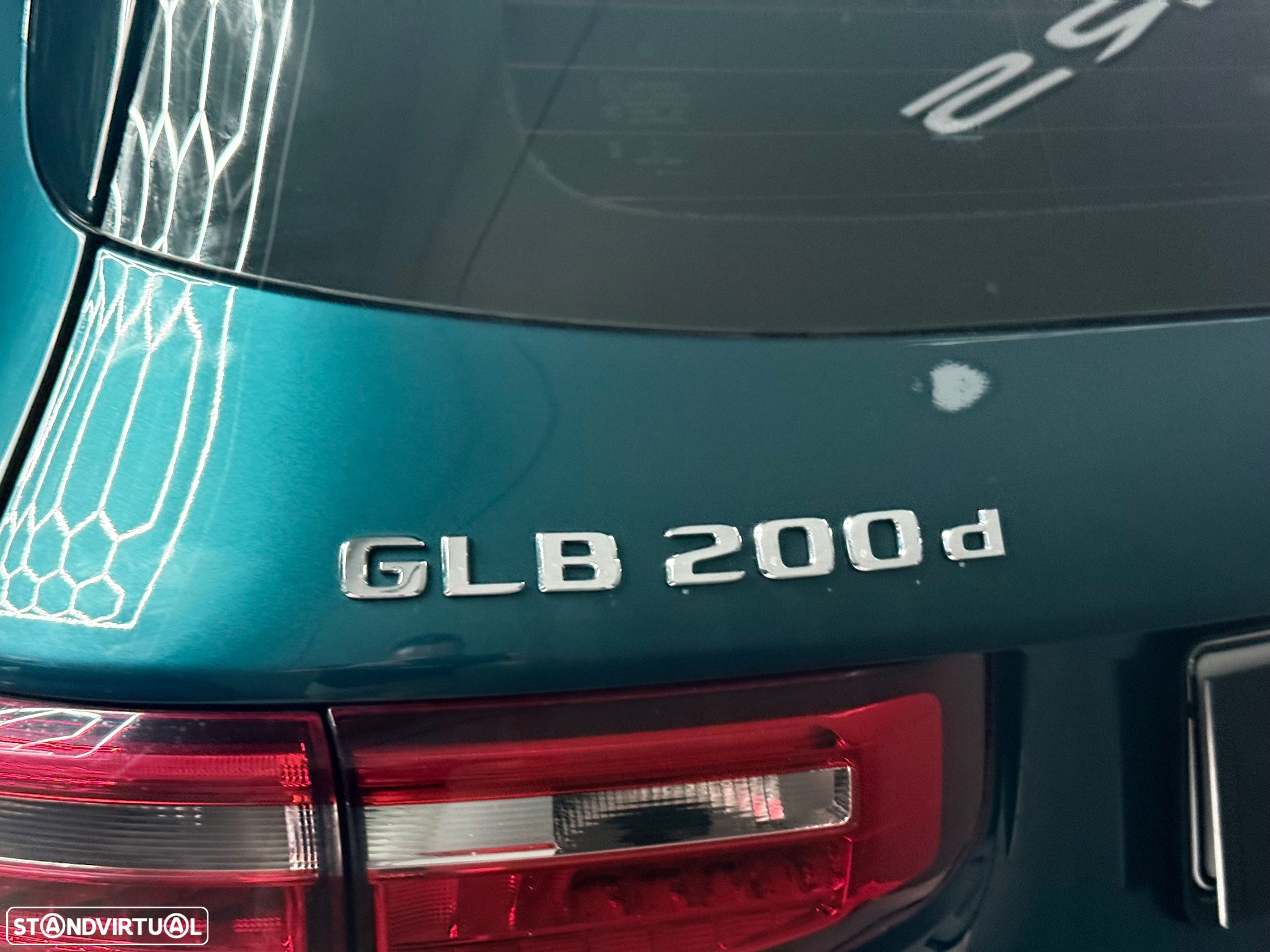 Mercedes-Benz GLB 200 d 4Matic 8G-DCT EDITION 2022 - 9
