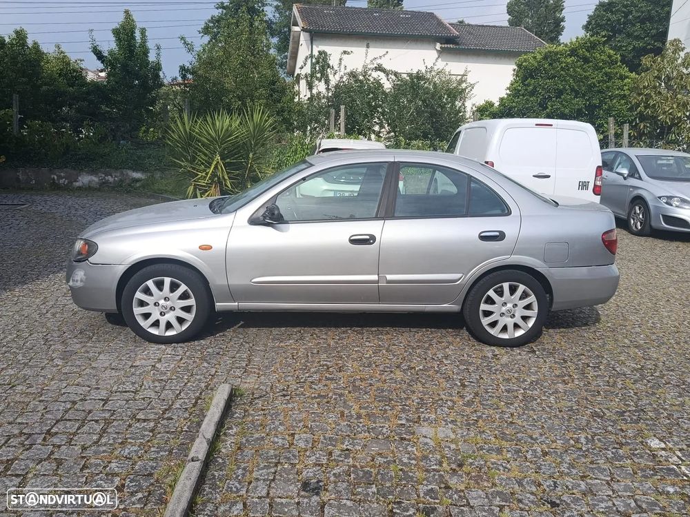 Nissan Almera 1.5 Visia AC ABS - 4