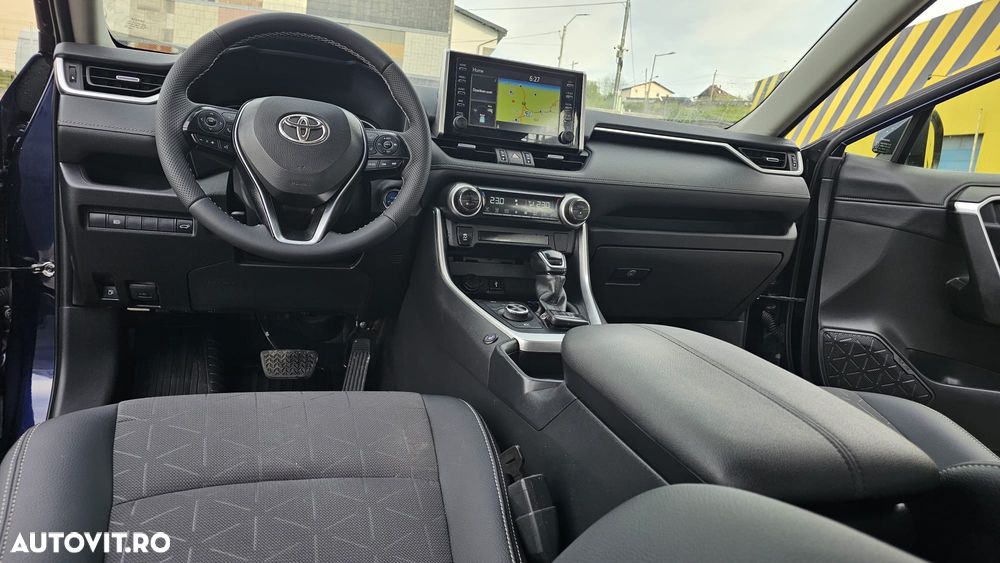 Toyota RAV4 2.5 VVT-iE 4x4 Dynamic - 22