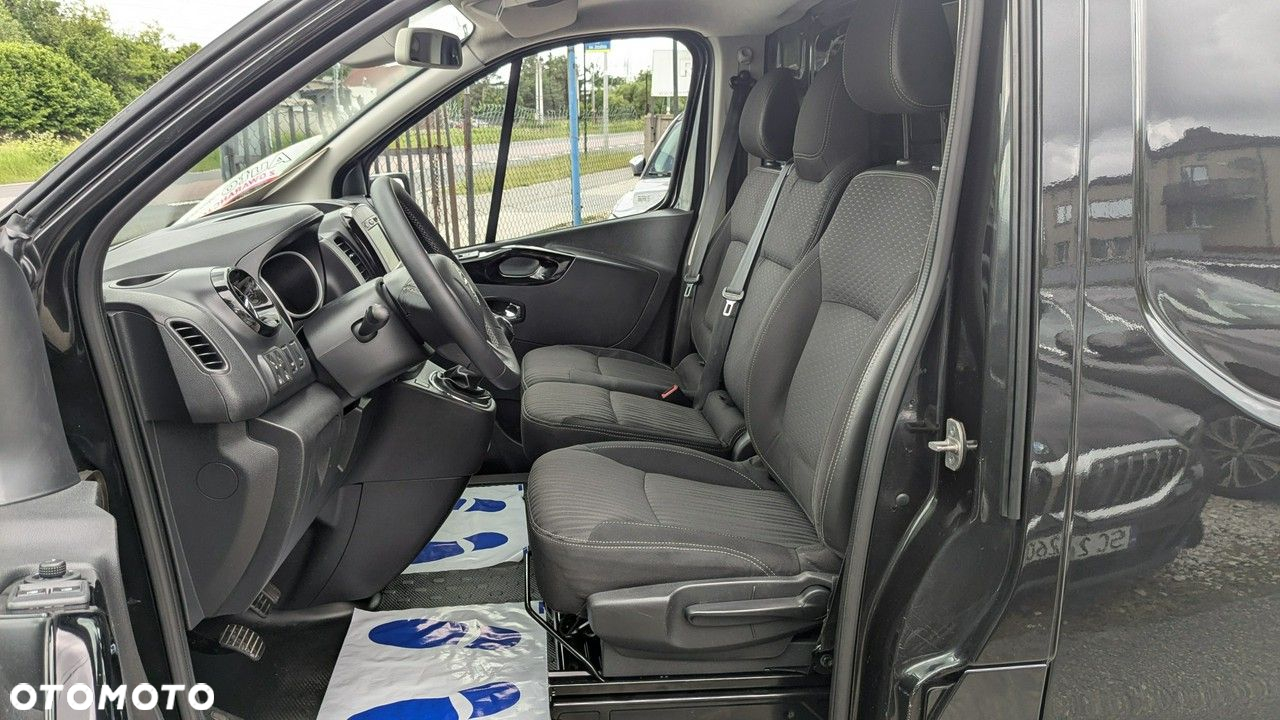 Opel Vivaro - 14