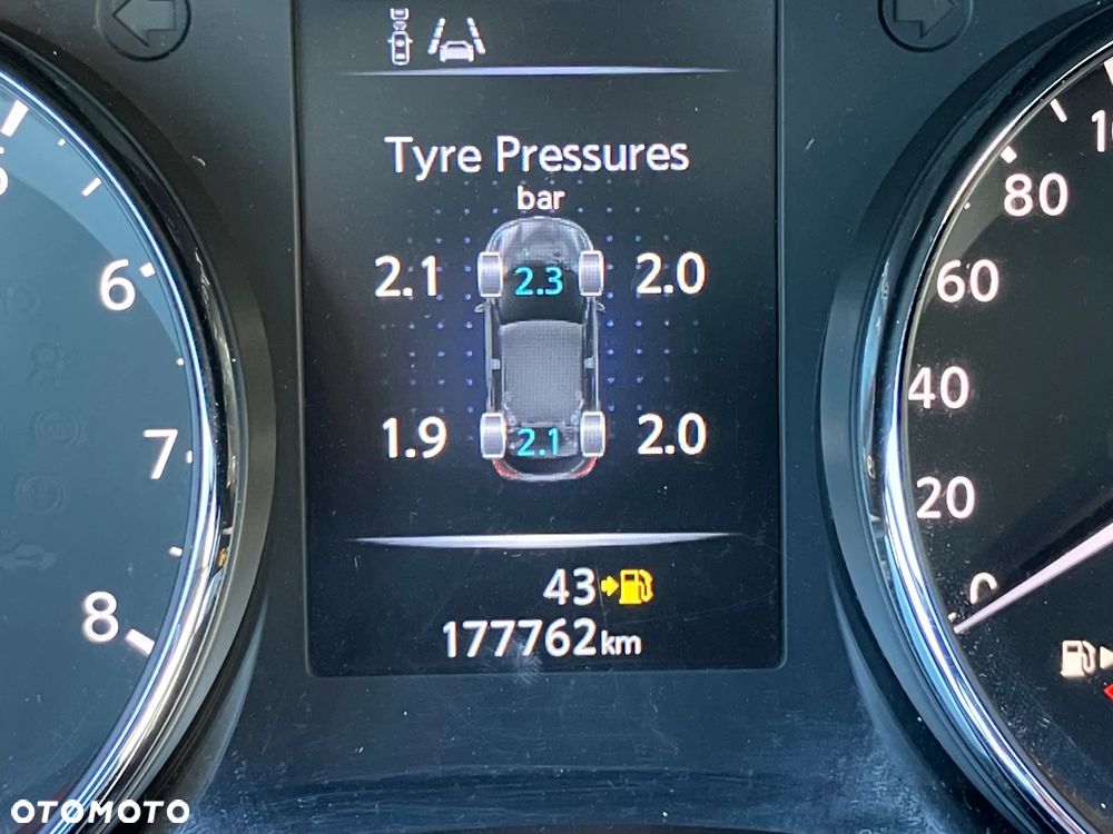 Nissan Qashqai 1.2 DIG-T N-Connecta EU6 - 23