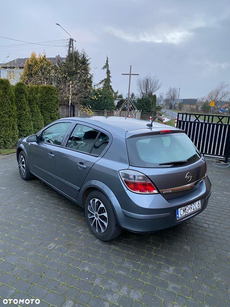 Opel Astra - 3