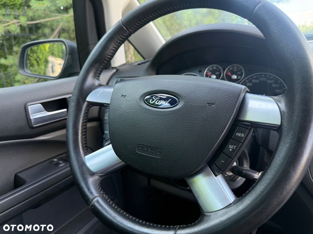 Ford C-MAX - 22