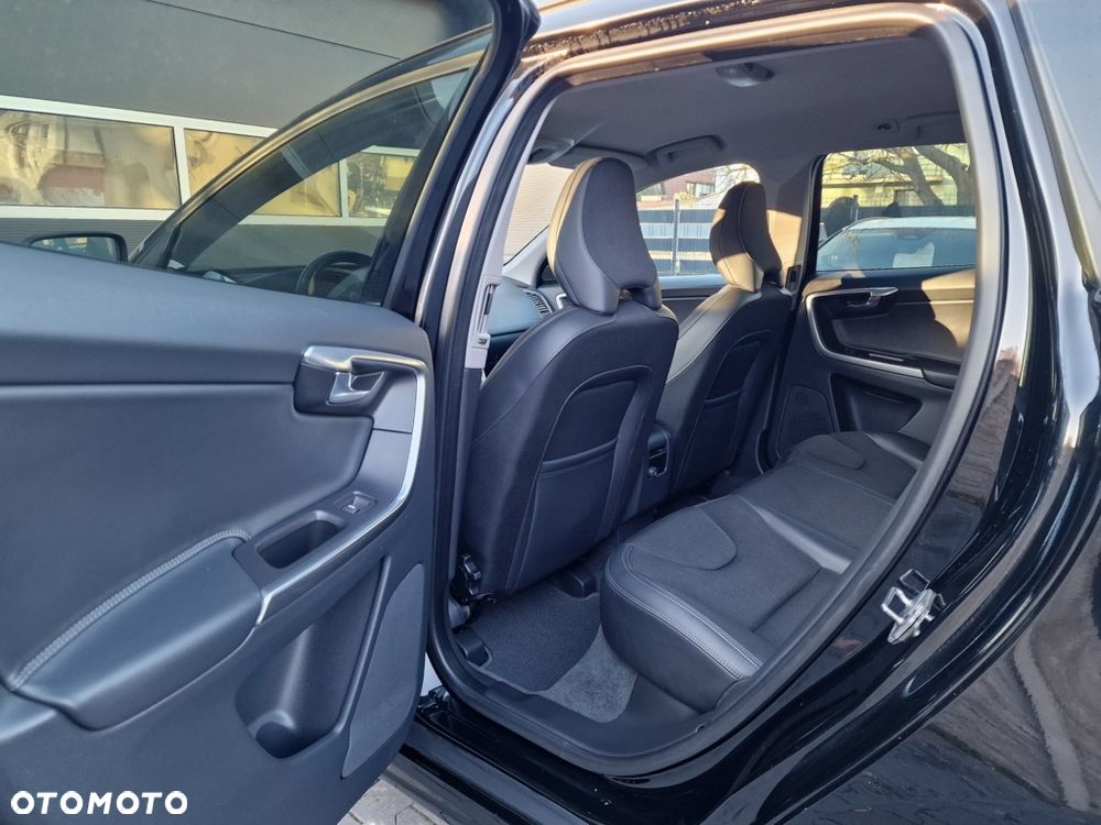 Volvo XC 60 D4 Drive-E Summum - 15