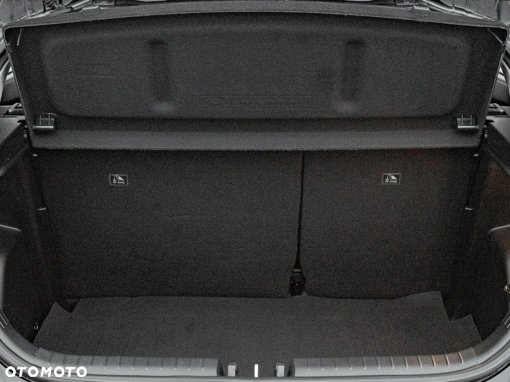 Hyundai i20 1.2 Pure - 21