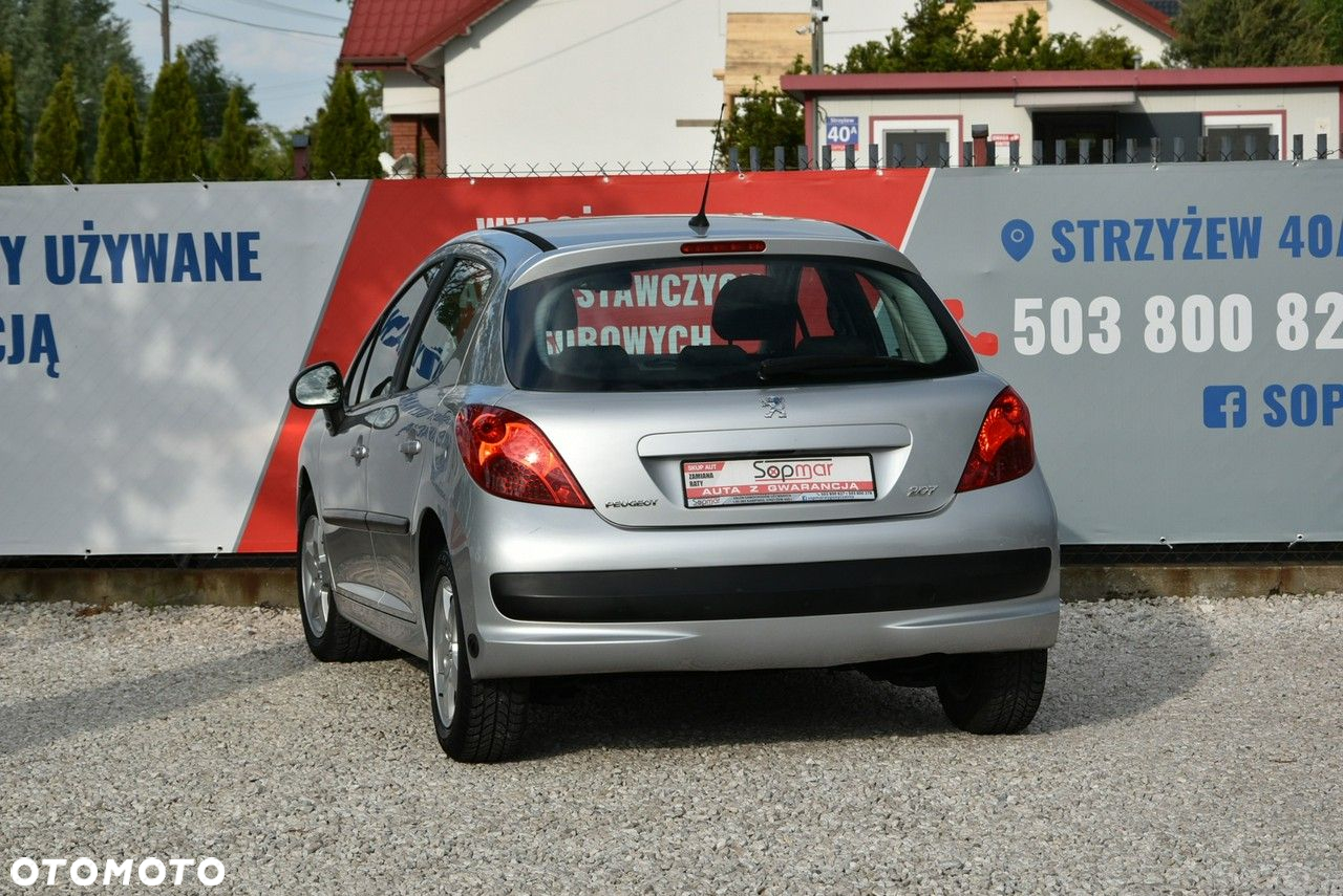 Peugeot 207 - 9
