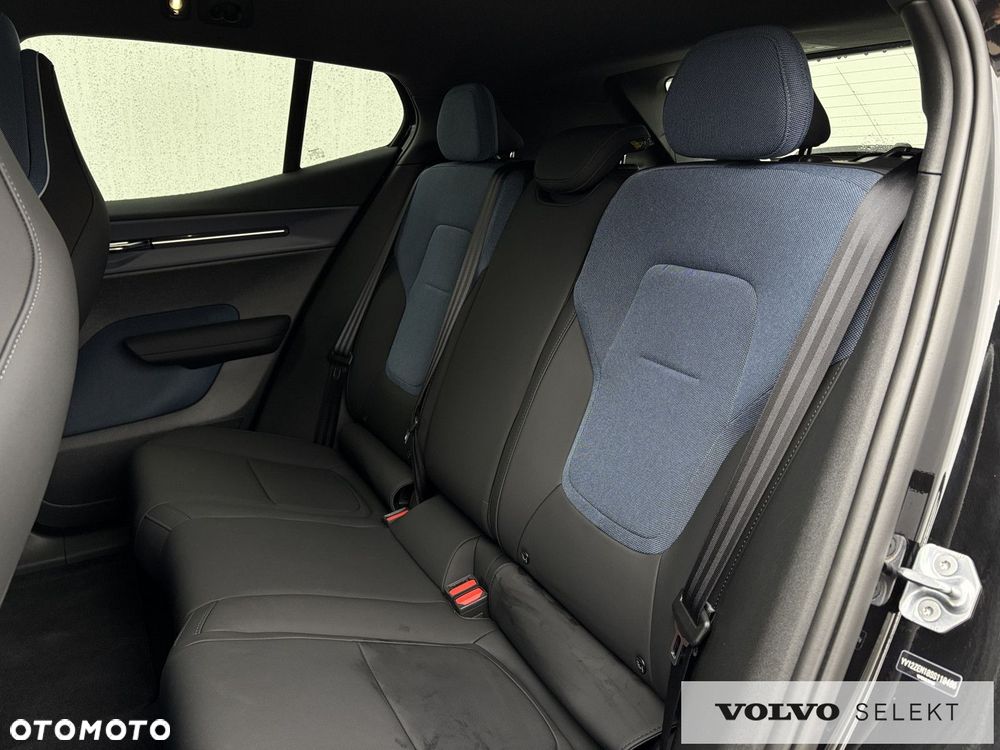 Volvo EX30 - 21