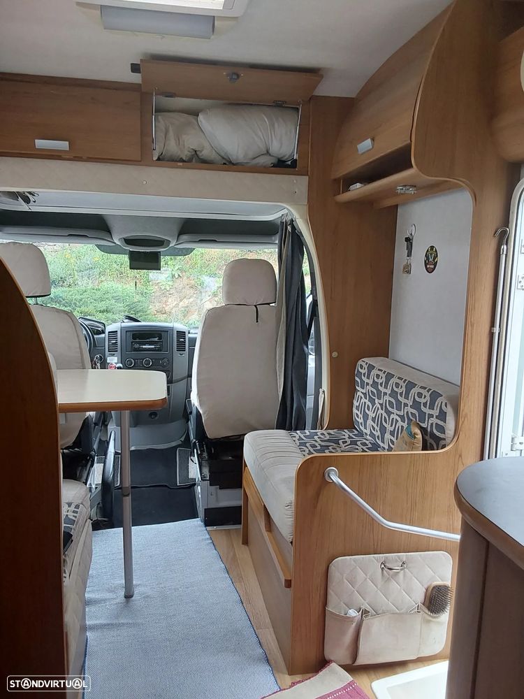 Mercedes-Benz Sprinter - 3