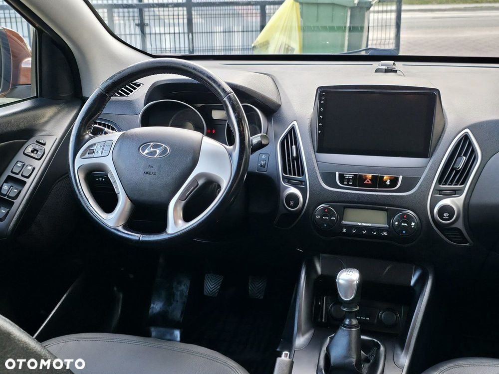 Hyundai ix35 - 12