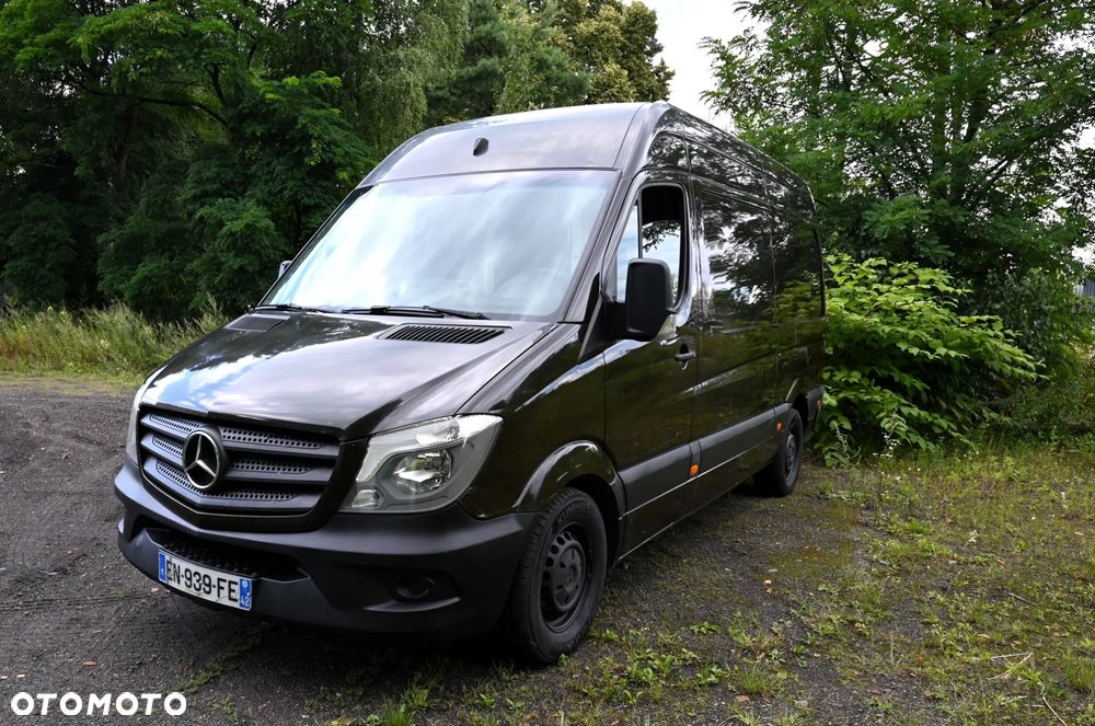 Mercedes-Benz Sprinter - 9