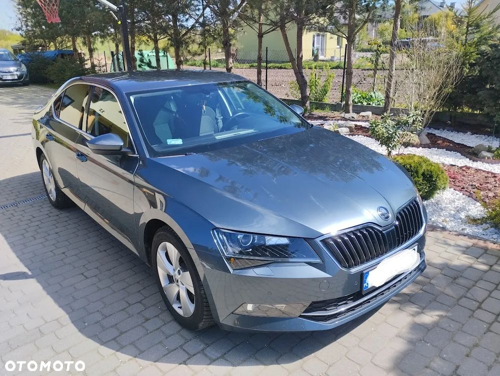 Skoda Superb 1.4 TSI Style - 4