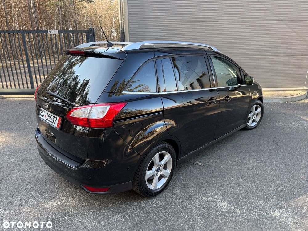 Ford Grand C-MAX - 8